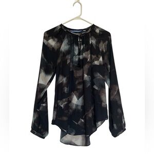 Women’s Black Graphic Blouse Size S